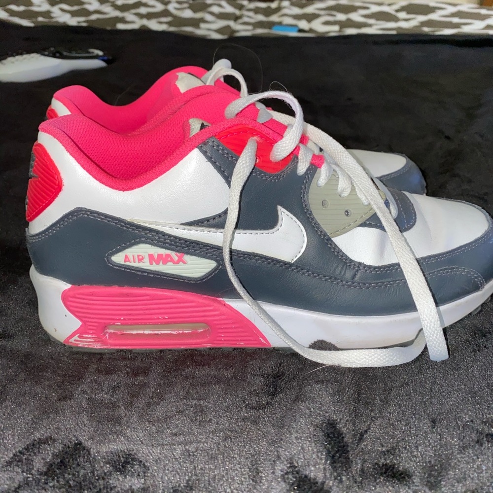 Barely worn Nike AirMax